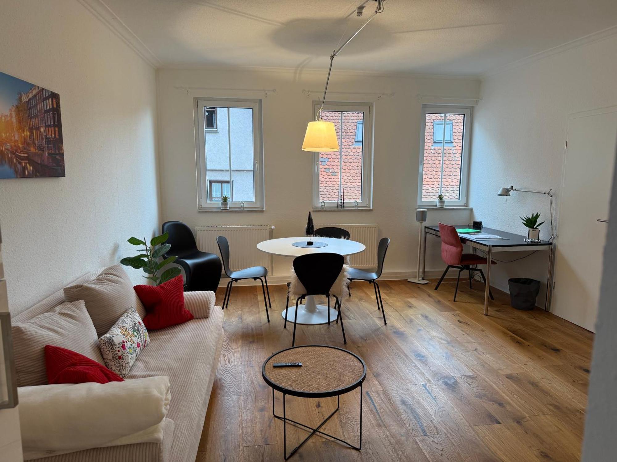 Stylisches Apartment Mit Grossem Tageslichbad Am Marktplatz Λέονμπεργκ Εξωτερικό φωτογραφία